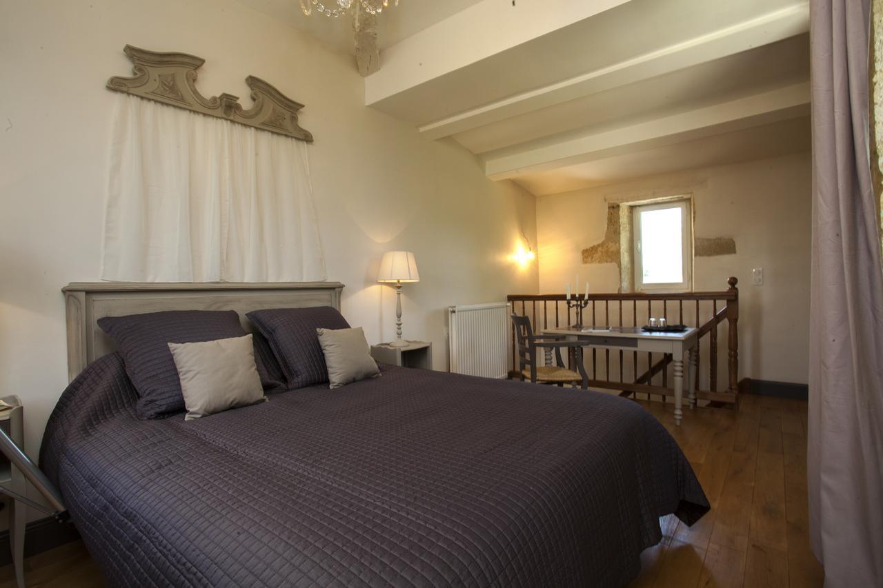 Maison D'Hotes De Charme Les Bruhasses Condom Szoba fotó